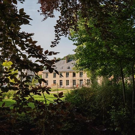 Hotel Les Pres Saint-Hilaire-le-Chatel Exterior foto